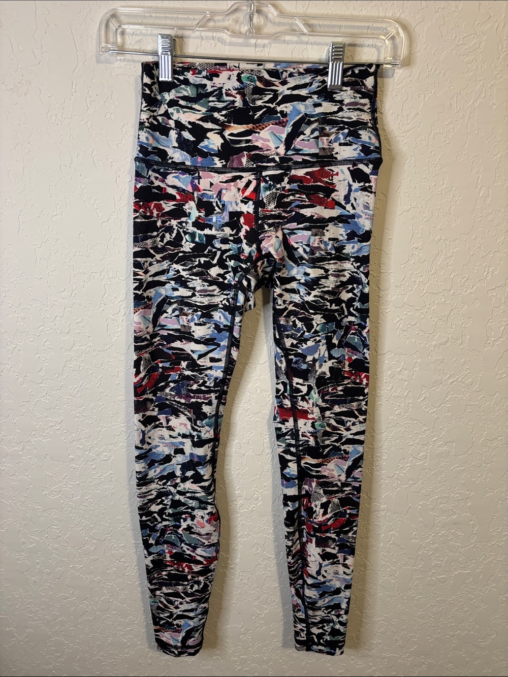 Lululemon Wunder Under Hi-Rise Tight (Full-On Luxtreme 28")